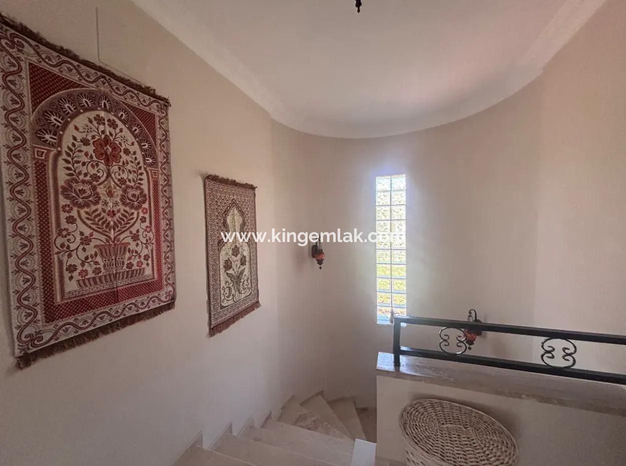 Dalyan Okçular Marmarlı Da Satılık Villa