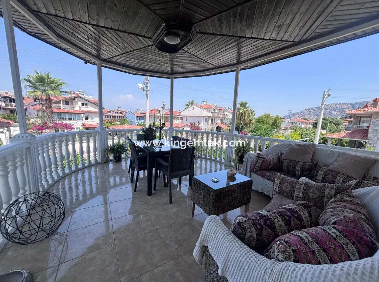 Dalyan Maraşta 980 M2 Arsa İçerisnde Müstakil Villa