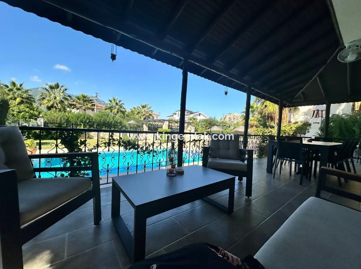 Dalyan Gülpınar Da Satılık  Müstakil Villa