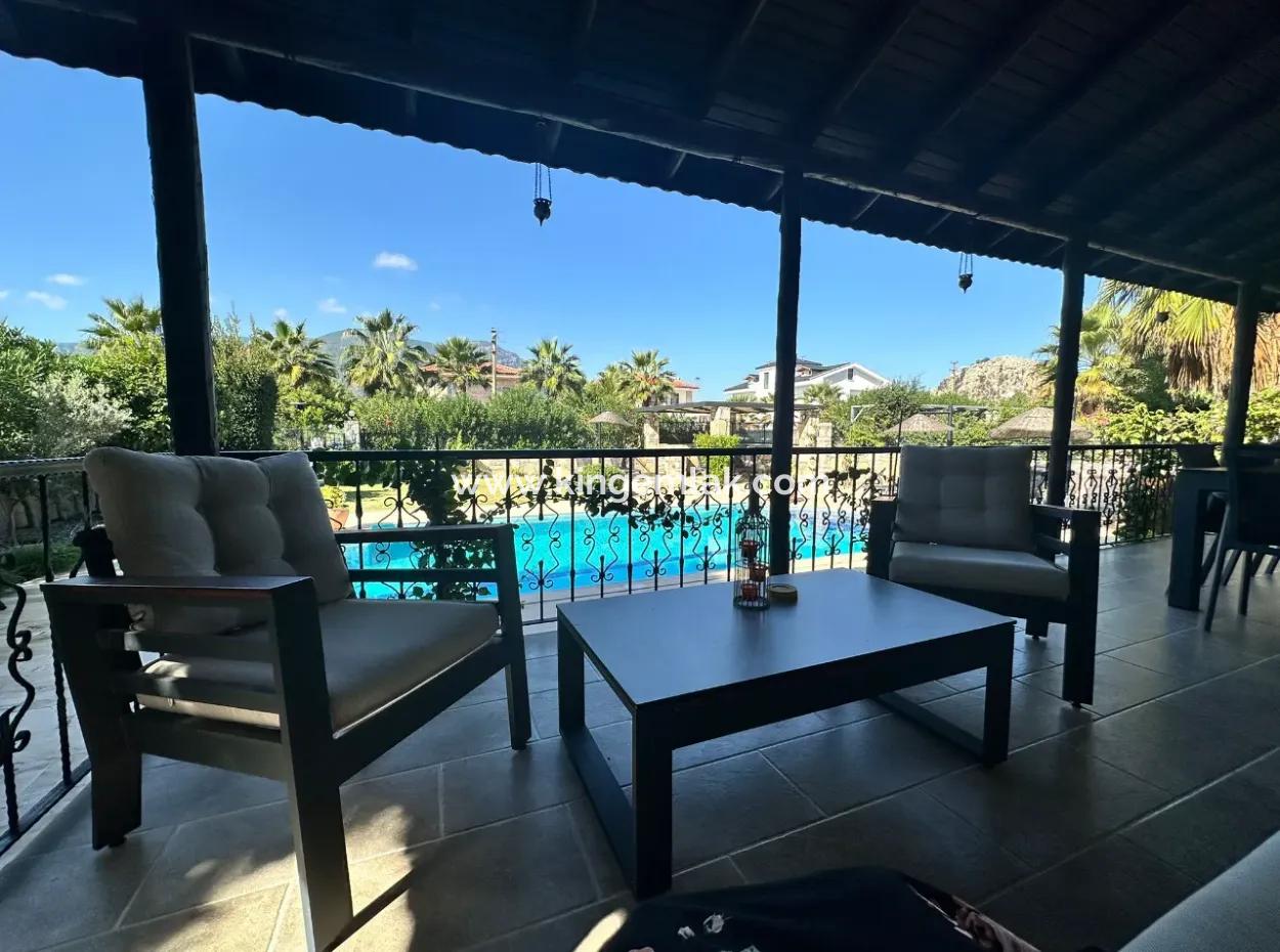 Dalyan Gülpınar Da Satılık  Müstakil Villa