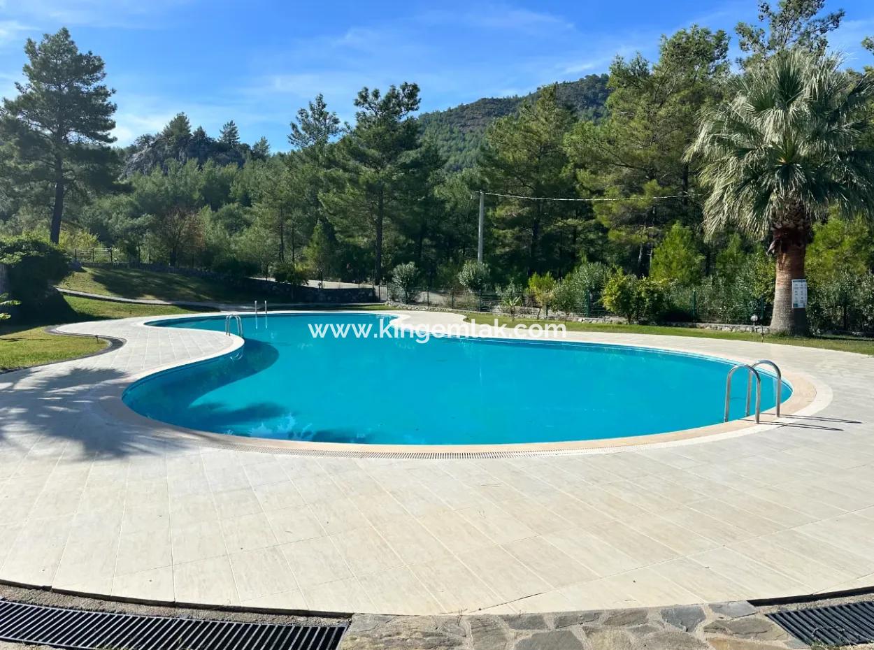 Dalaman Akkaya Satılık Dubleks Villa Site İçerisinde