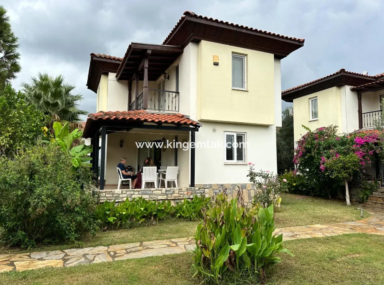 3+1 Sitesinde Mesken Villa