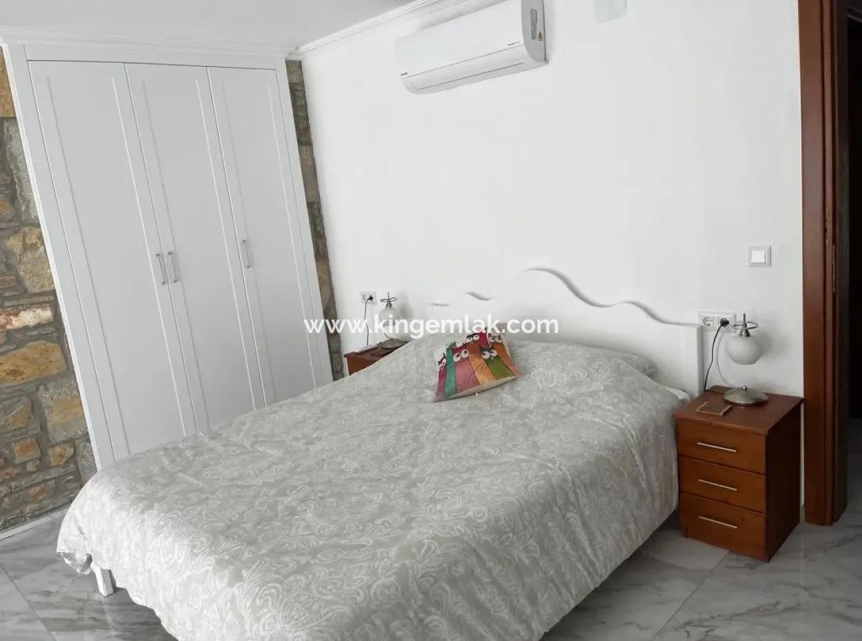 Dalyan Arıkbaşın Da 880 M2 Arsa İçersinde Satılık Villa