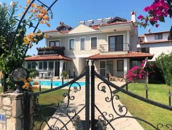 Dalyan Merkezde Kiralık 2+1 Apart