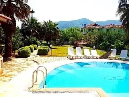 Dalyan Gülpınarda Satılık Villa .