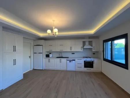 Dalyan Da Satılık 5 Yatak Odalı Sıfır Villa