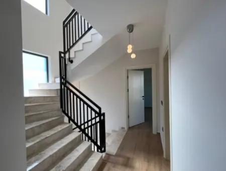 Dalyan Da Satılık 5 Yatak Odalı Sıfır Villa