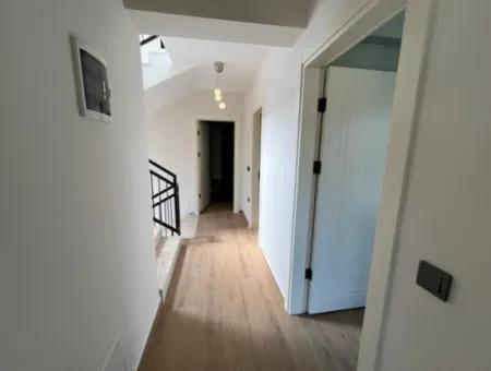 Dalyan Da Satılık 5 Yatak Odalı Sıfır Villa