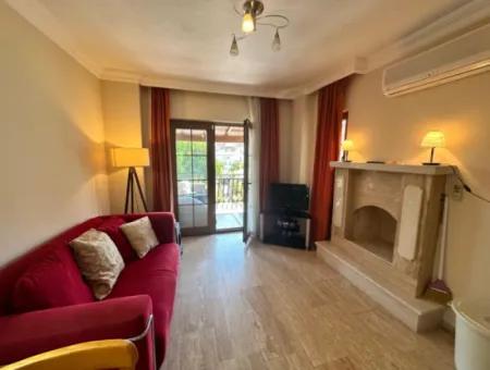 Dalyan Merkezde Satılık Site İçerisinde Apart Daire
