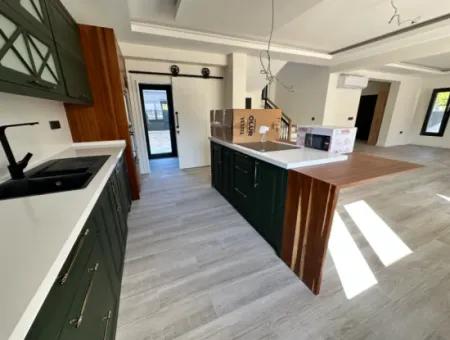 Dalyan Metinler  De Satılık Villa