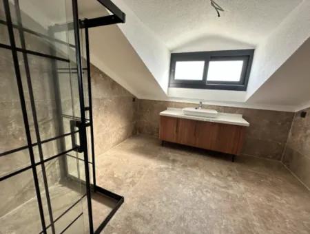 Dalyan Metinler  De Satılık Villa