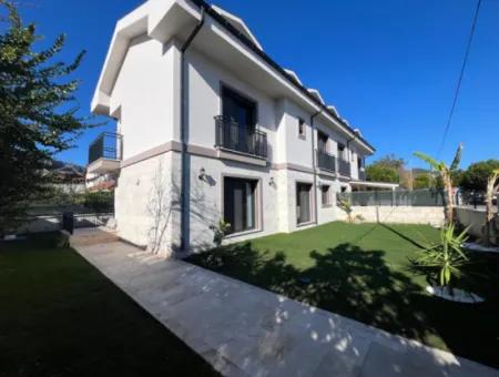 Dalyan Da Satılık 5 Yatak Odalı Sıfır Villa