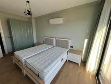 Dalyan Da Satılık 5 Yatak Odalı Sıfır Villa