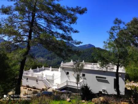 Dalyan Gökbel De Full İztuzu Plajı Ve Deniz Manzaralı Satılık Villa