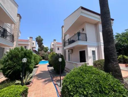 Dalyan Merkez De Satılık 3+1 Villa