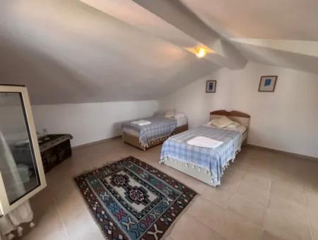 Dalyan Merkez De Satılık 3+1 Villa