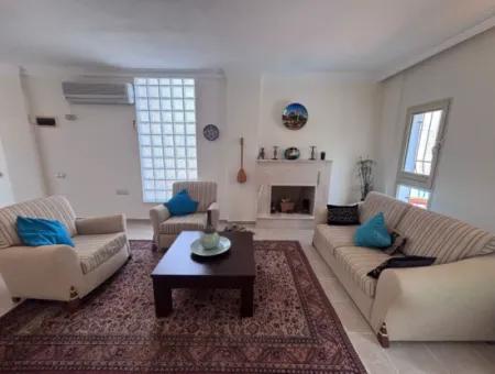 Dalyan Merkez De Satılık 3+1 Villa