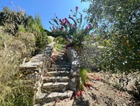 Dalyan Gökbel De Full İztuzu Plajı Ve Deniz Manzaralı Satılık Villa
