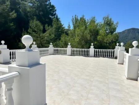 Dalyan Gökbel De Full İztuzu Plajı Ve Deniz Manzaralı Satılık Villa