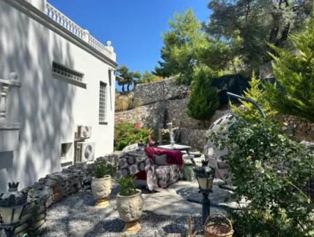 Dalyan Gökbel De Full İztuzu Plajı Ve Deniz Manzaralı Satılık Villa