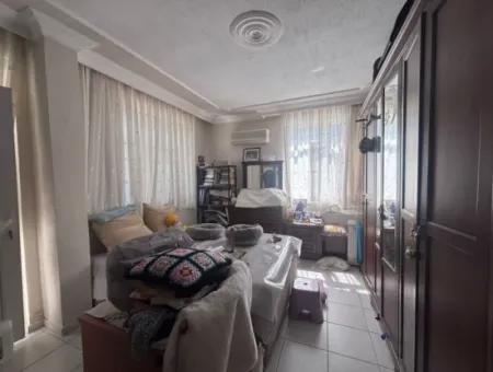 Dalyan Marmarlı Da 4011 M2 Arsa İçerisinde Satılık Villa
