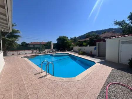Dalyan Okçular Marmarlı Da Satılık Villa