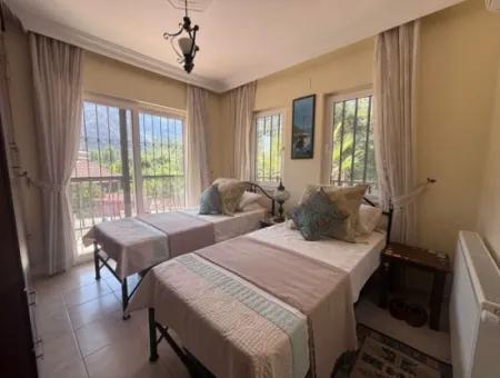 Dalyan Okçular Marmarlı Da Satılık Villa