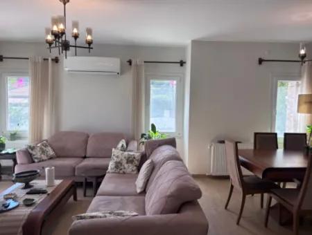 Dalyan Merkezde Satılık Tripleks Villa