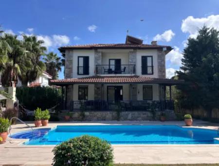 Dalyan Gülpınar Da Satılık  Müstakil Villa
