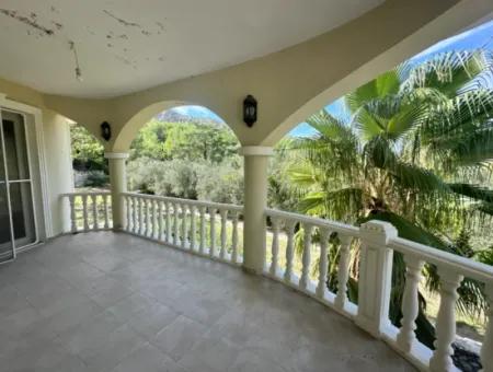 Exclusive Renovation Opportunity İn Akkaya Valley