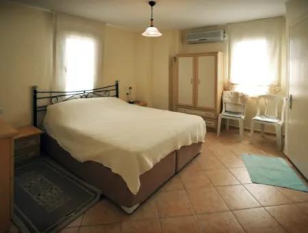 3+1 Sitesinde Mesken Villa